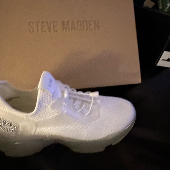 Steve Madden Maxima Pearl Sneakers - Picture 5 of 6